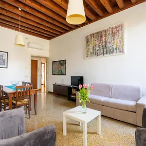 https://ca-romite.hotelslidodijesolo.com